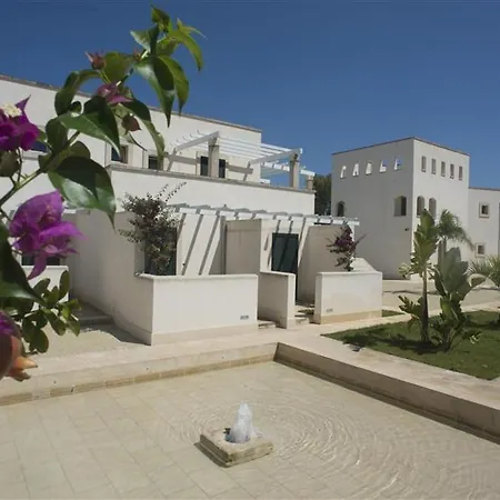 Fruit Village La Brunese 4stelle Hotel